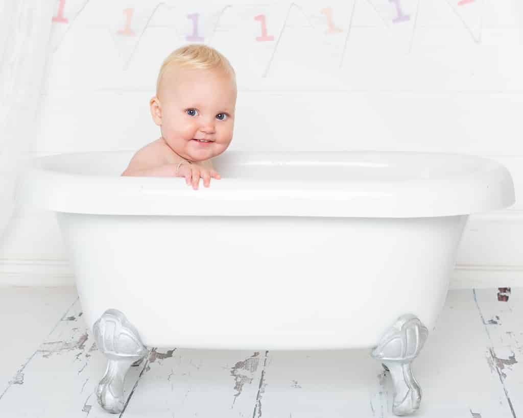 Cake Smash Photography East Grinstead West Sussex