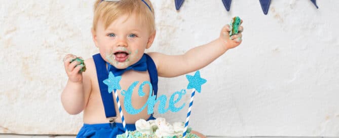 Cake Smash Photography East Grinstead West Sussex