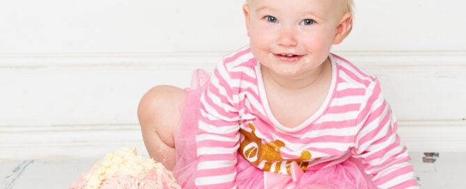 Cake Smash Photography East Grinstead West Sussex