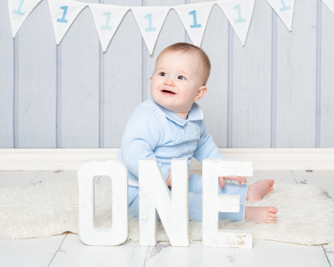 Cake Smash First Birthday Photo Shoots in West Sussex