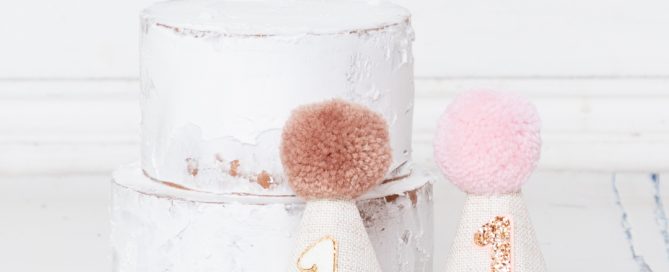 Cake Smash Photo Shoots East Grinstead