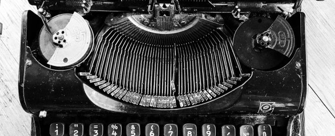 an old fashioned typewriter
