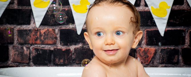 Cake Smash Photography East Grinstead West Sussex