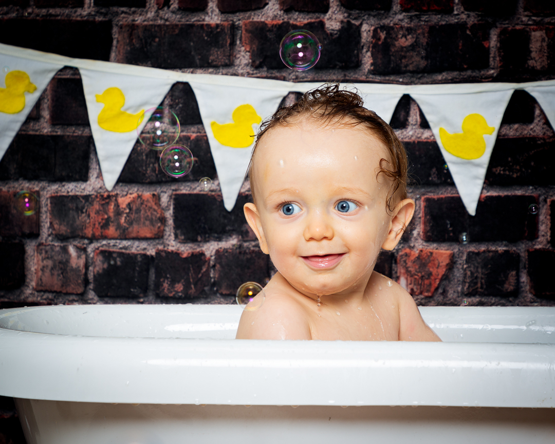 Cake Smash Photography East Grinstead West Sussex