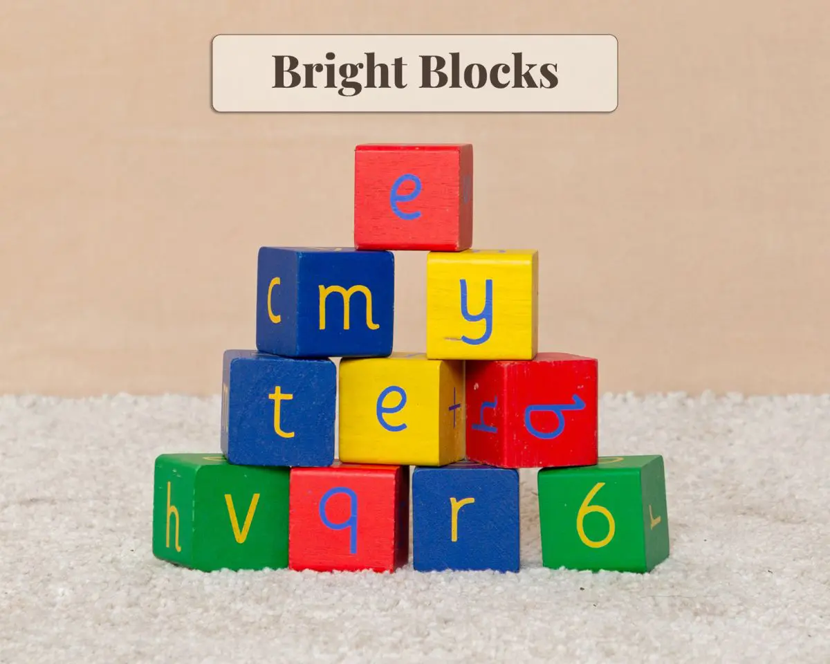 Props - Bright wood letter blocks