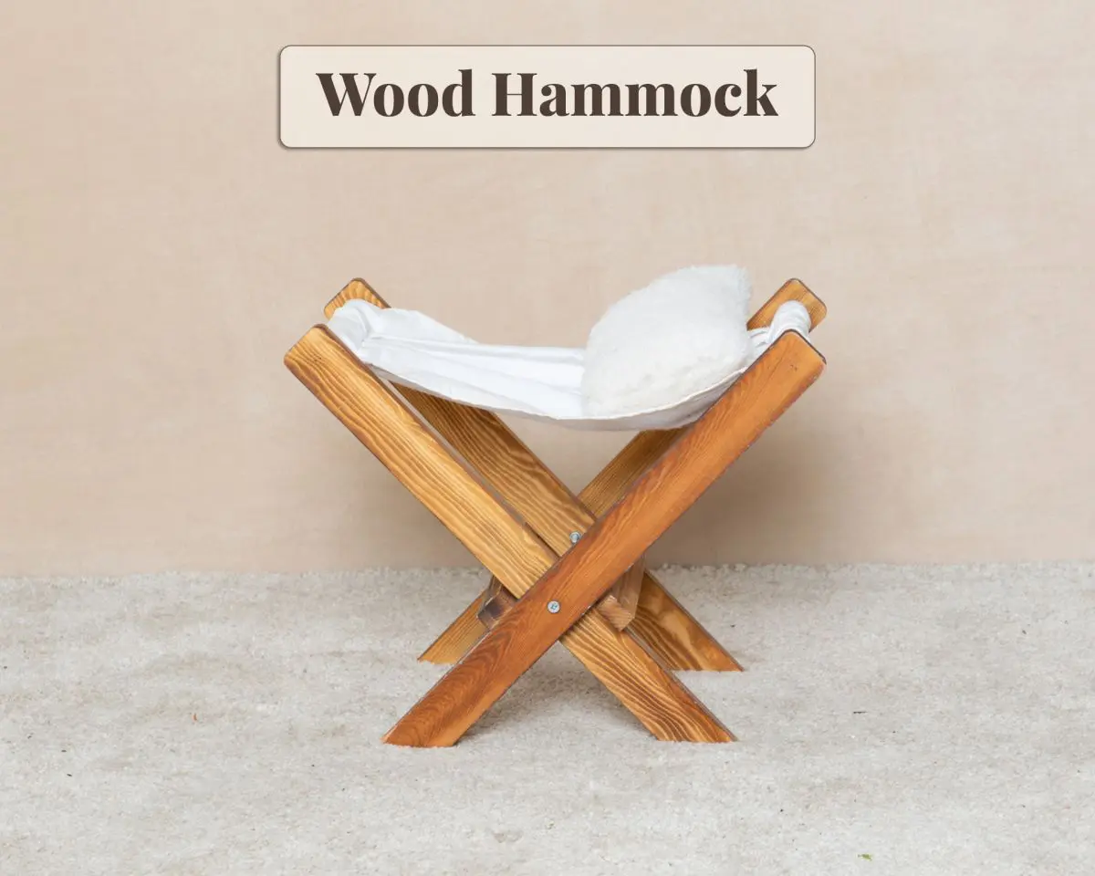 Studio Props Wood Hammock