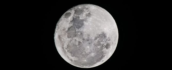 Historical Pregnancy Advice - Don't look at the moon