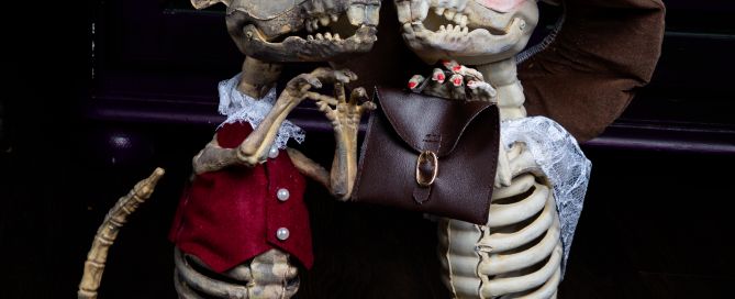 The Duke and Duchess of Gnawbridge - Witches' Cafe Halloween Photo Shoots