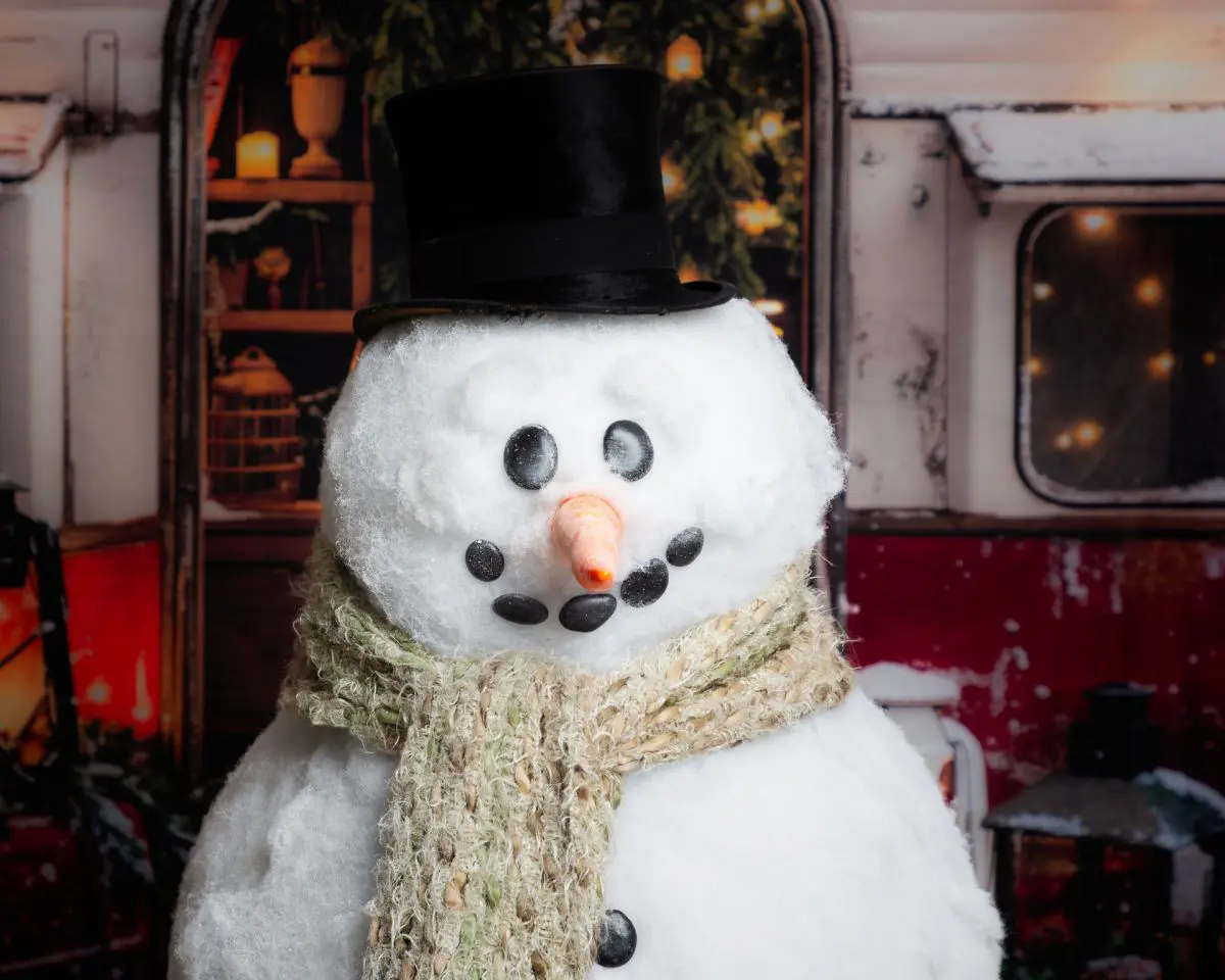 A happy campers scene from my West Sussex christmas mini shoots 5