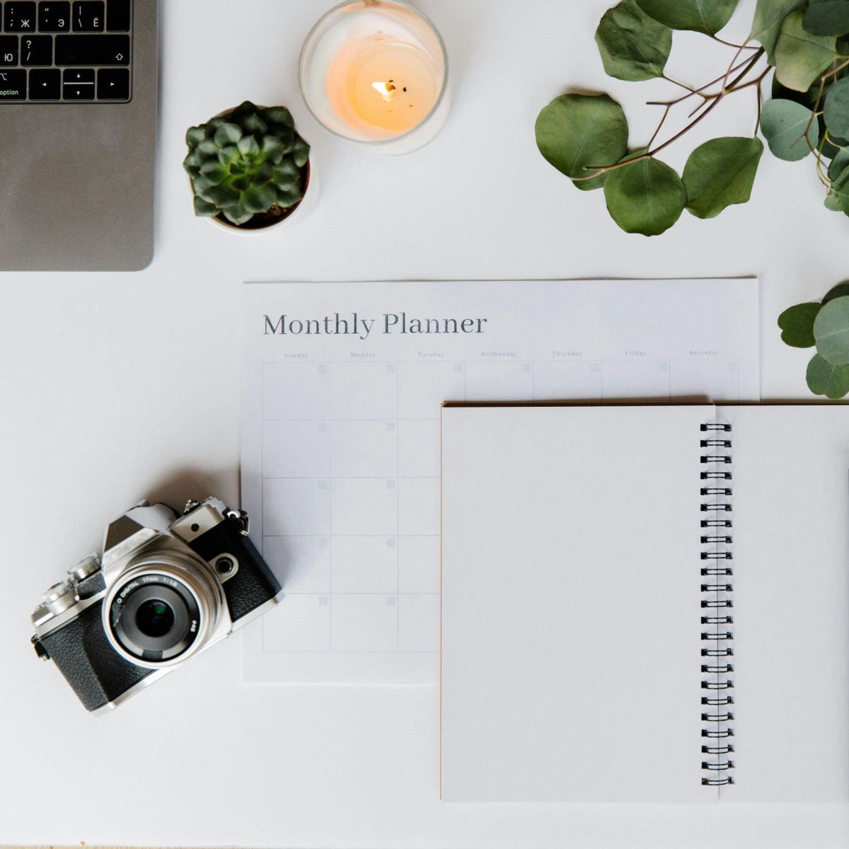 Studio Event Calendar Mini Photo Shoots