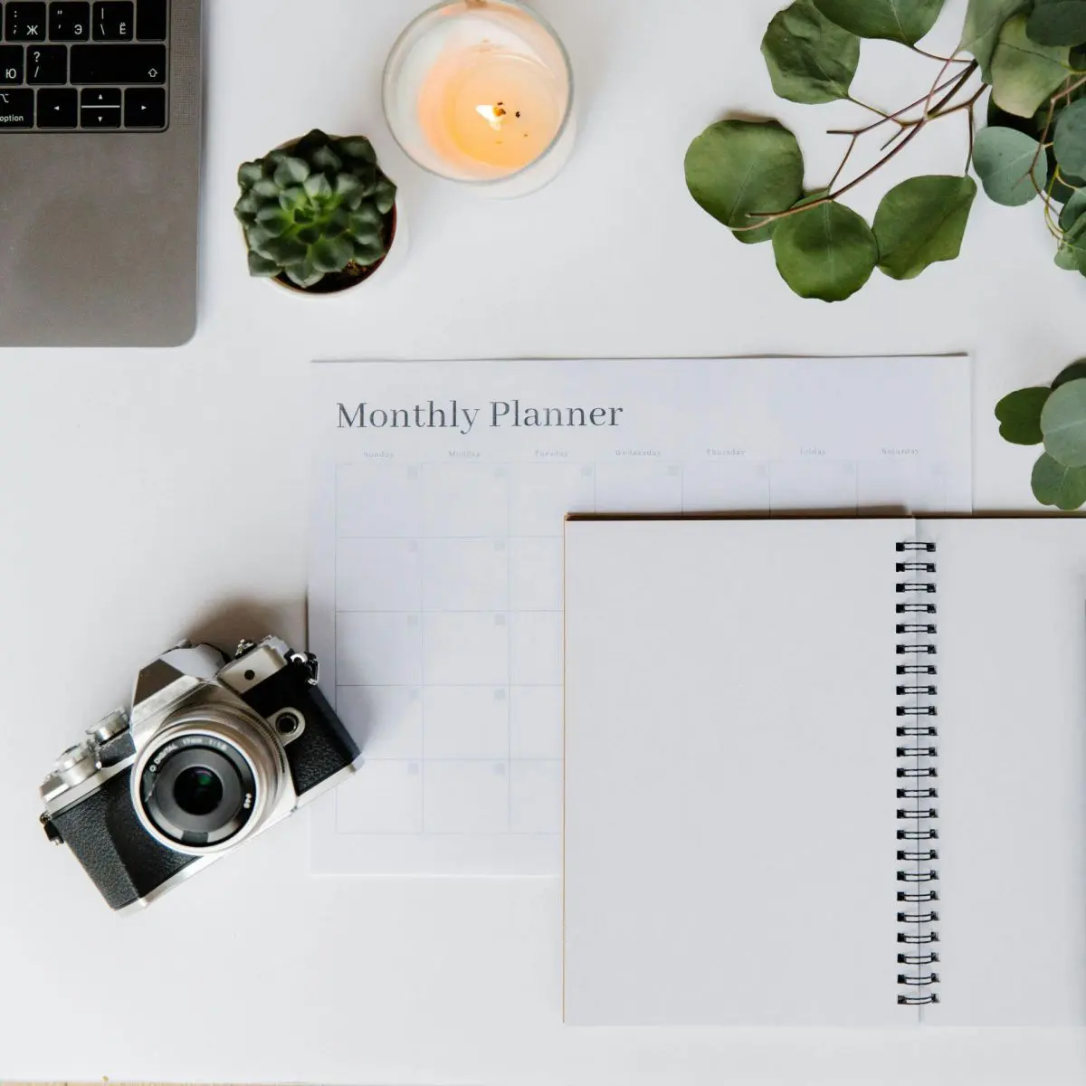 Studio Event Calendar Mini Photo Shoots