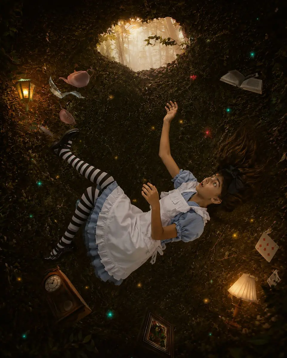 Alice in Wonderland Portrait Photos 6