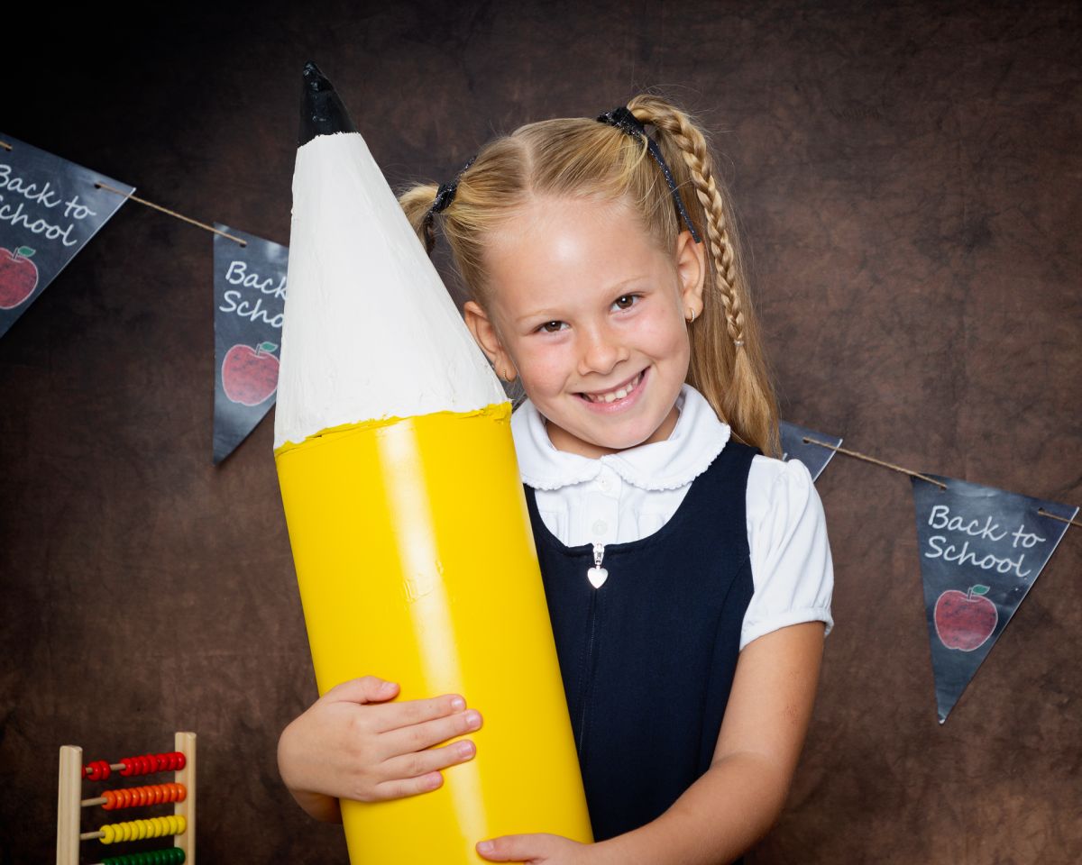Starting School Photo Shoot Event West Sussex Crawley Down Starting School Sessions featuring a giant pencil 4