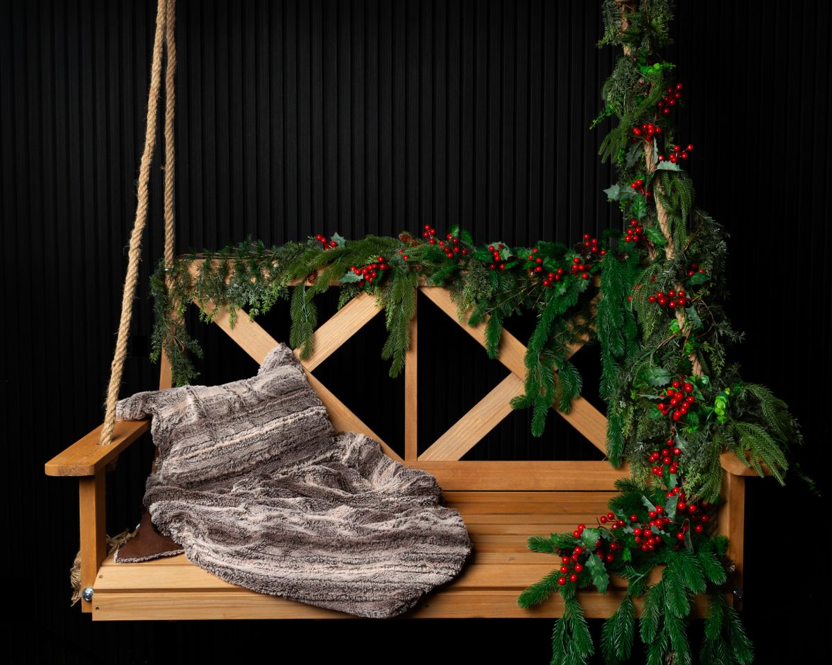 Pine swing christmas mini photo shoot set west sussex